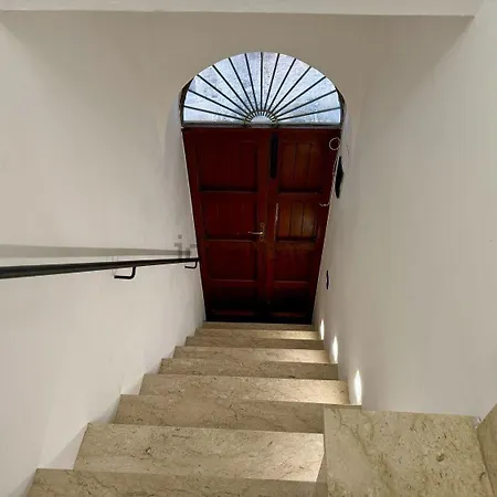 Domus Deva Cefalu